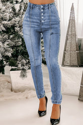 Jean taille haute avec braguette à boutons et couture centrale